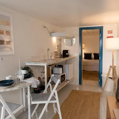 Beautiful 1 Bedroom In Apartamento