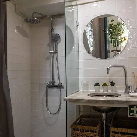 Beautiful 1 Bedroom In